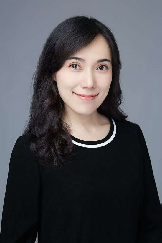 黄晓婷.jpg