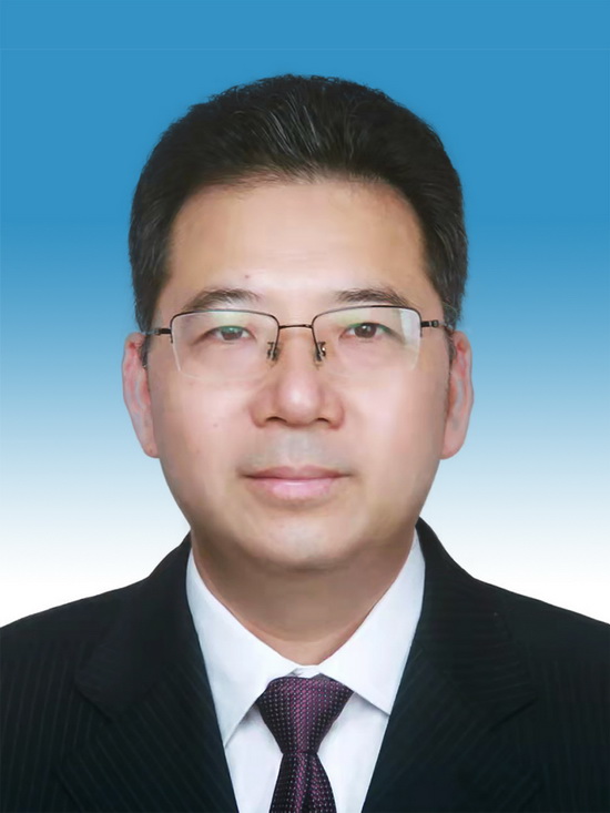 罗挺.jpg